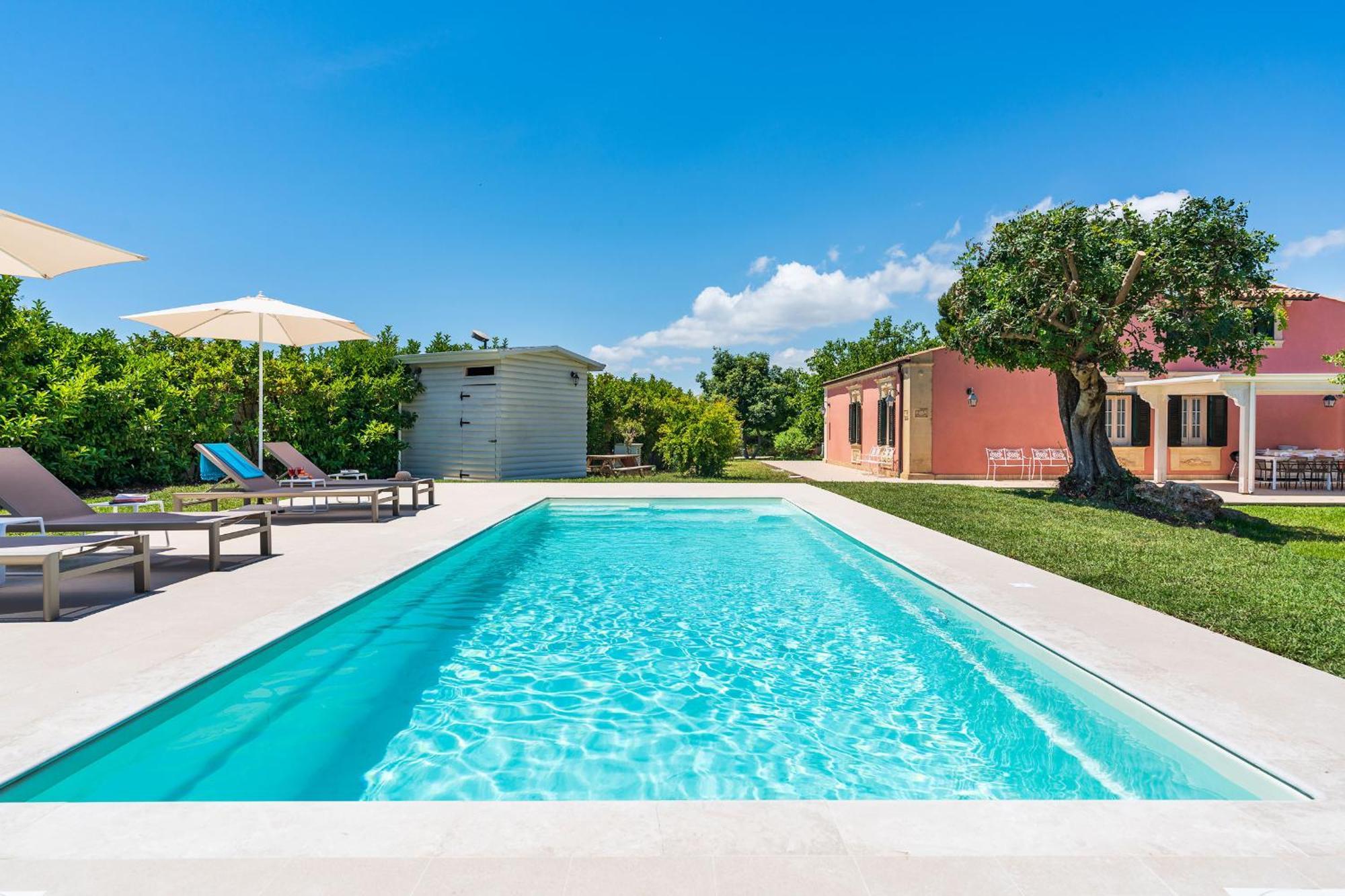 Gira Sole Villa Fontane Bianche Exterior photo